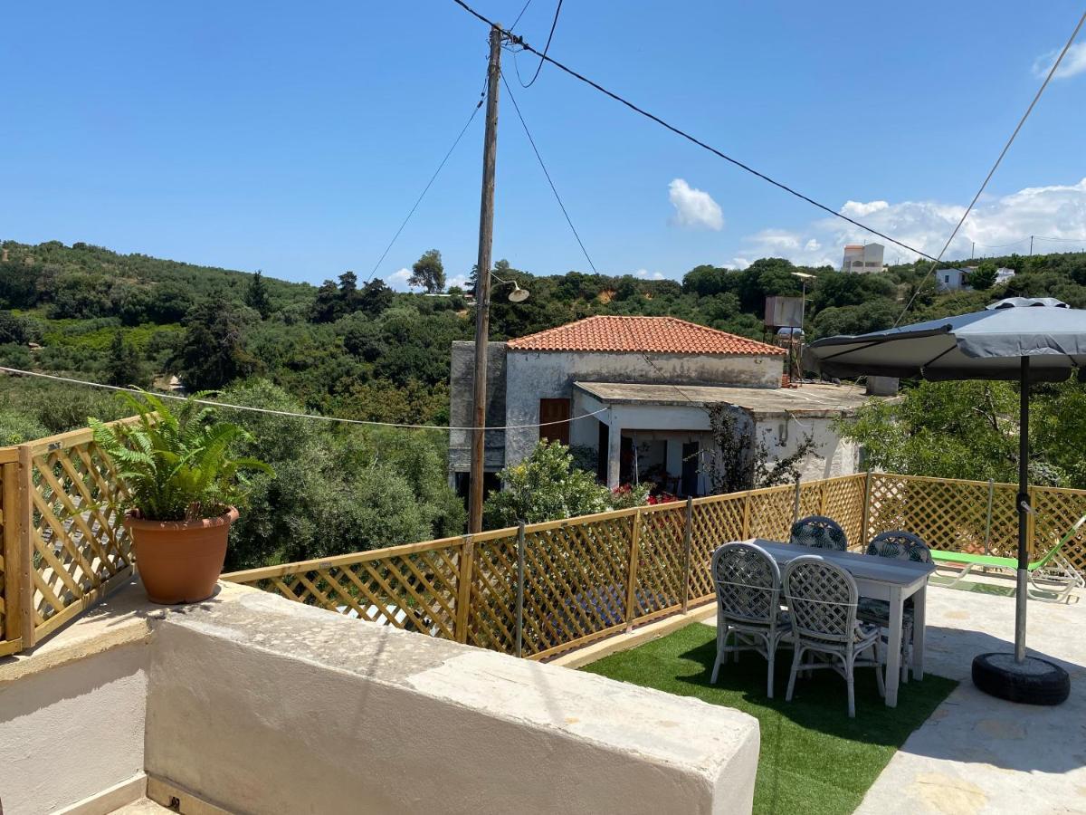 Casa Di Fragkiskos. Ένα Σπίτι Μέσα Στη Φύση. Villa Kondomarion Buitenkant foto